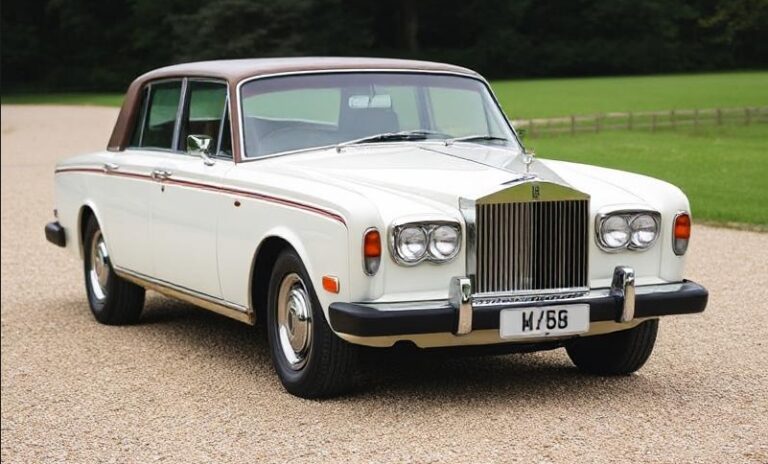 The Evolution of the Rolls-Royce Silver Shadow: A Timeless Icon