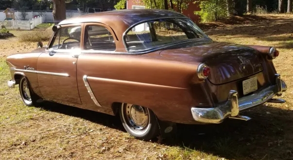 The Evolution of the Ford Custom / Customline