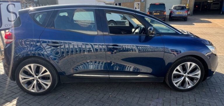 The Evolution of the Renault Scenic