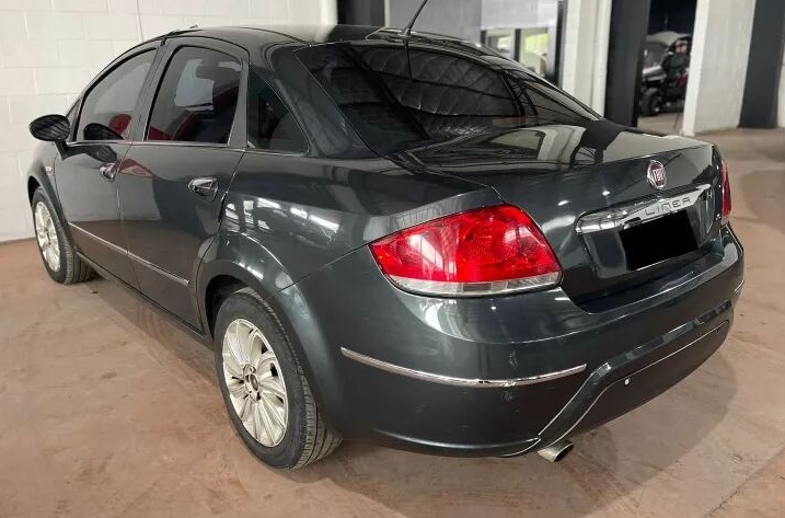 The Global Italian: Charting the Evolution of the Fiat Linea