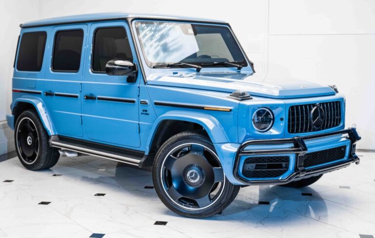 From Barracks to Boulevard: The Enduring Evolution of the Mercedes-Benz G-Class