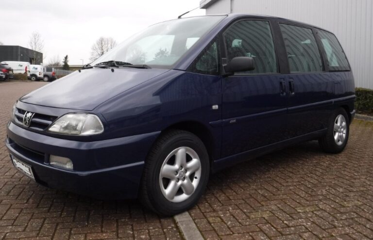 The Evolution of Space: Charting the Journey of the Peugeot 806 and 807