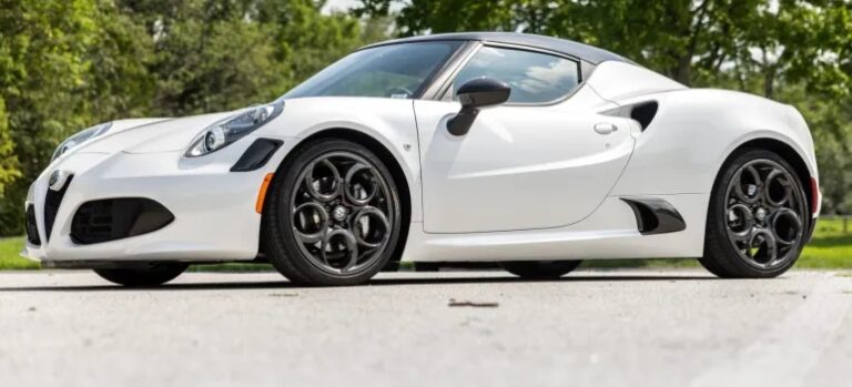 A Tale of Two Alfas: The Evolution of the Alfa Romeo 8C and 4C Halo Cars