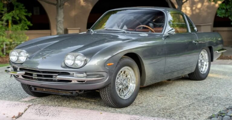 Of Bulls and Ambition: The Critical Evolution of the Lamborghini 400