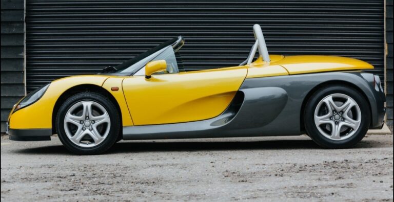 The Unconventional Roadster: Tracing the Evolution of the Renault Sport Spider