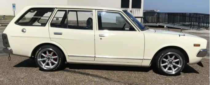 The Unassuming Underdog: Tracing the Evolution of the Daihatsu Charmant