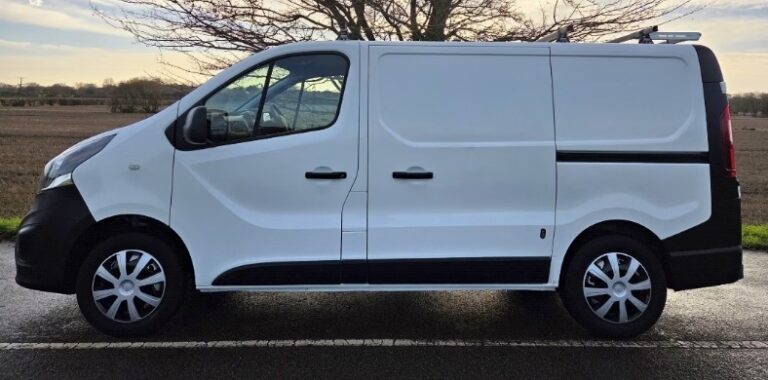 The Vauxhall Vivaro: A Workhorse of the Commercial Van Fleet