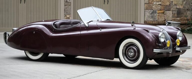 The Storm Petrel: How the Jaguar XK120 Redefined the Post-War Grand Tourer