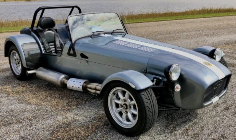The Evolution of the Caterham Seven: Five Decades of Lightweight Performance