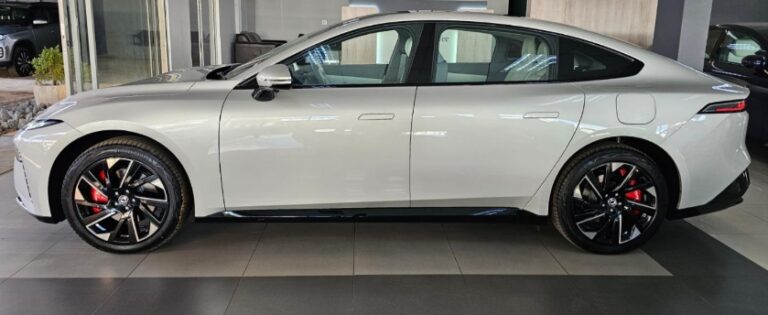 The Dongfeng 007 (eπ 007): A Rapidly Evolving Electric Fastback Sedan