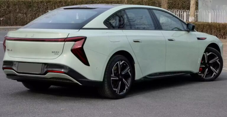 The Evolution of the Hongqi EH7: Hongqi’s Flagship Electric Executive Sedan