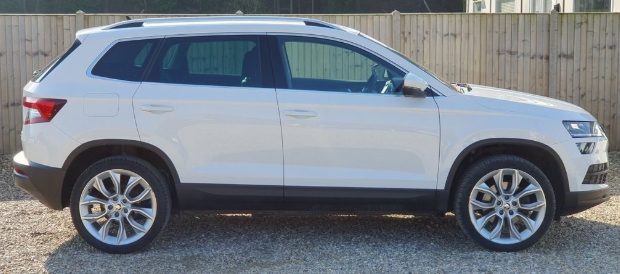 The Evolution of the Škoda Karoq: From Yeti Successor to Global Compact SUV Mainstay