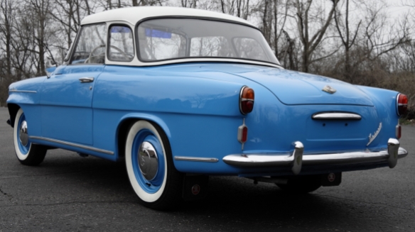 The Evolution of the Škoda Felicia: A Transitional Compact Classic