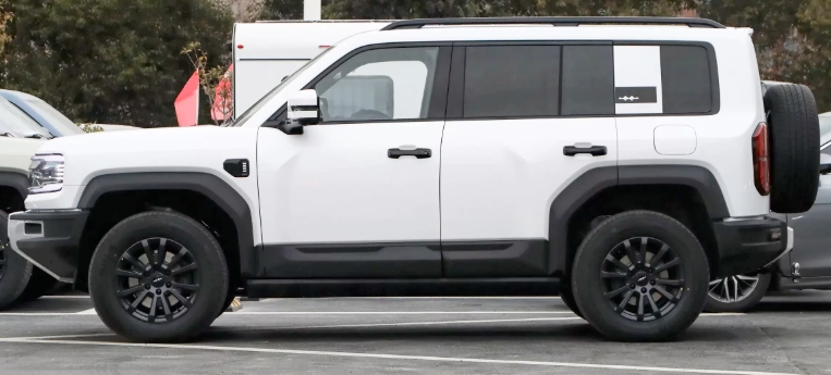 The Evolution of the Fangchengbao Bao 5 (Leopard 5): BYD’s First Electrified Off-Road SUV