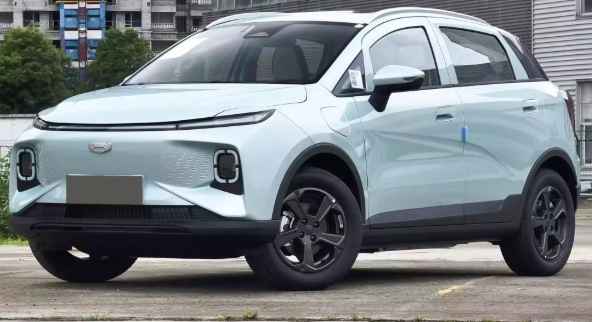 The Evolution of the Geely Geometry E and E Firefly: Affordable Electric Mobility Refined