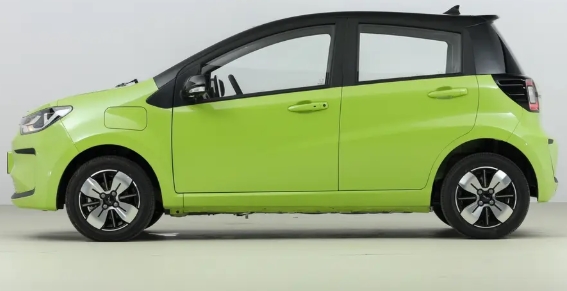 The Evolution of the Yiwei Huaxianzi: A Compact EV Built for the Mass Market